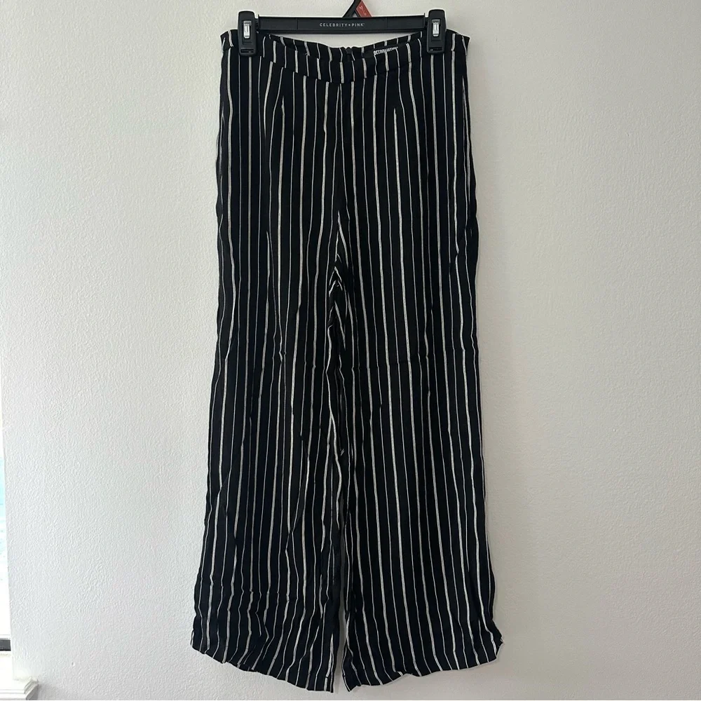 Reformation Black Pinstripe Wide Leg Pants Women’s 8 Petite Tailored Trouser